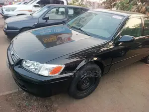 Toyota Camry LE 4dr Sedan (2.4L 4cyl 5M) 2002 Black