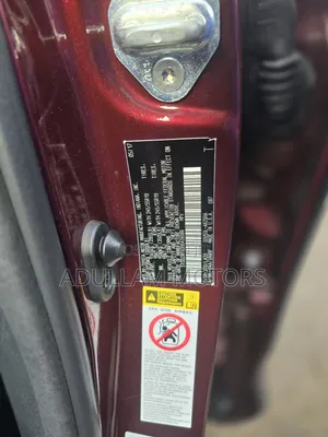 Toyota Highlander Limited 4x2 V6 (3.5L 6cyl 8A) 2017 Burgundy