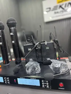 JBL Vm-9900 2-Handheld Wireless Microphone 2-Transmitters Lapel Mic