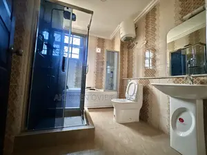 3bdrm Block of Flats in Jahi for rent