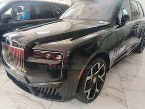 New Rolls-Royce Cullinan 2025 Black