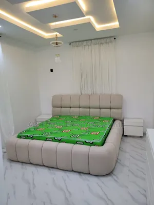 Kings Bed With Bed Side