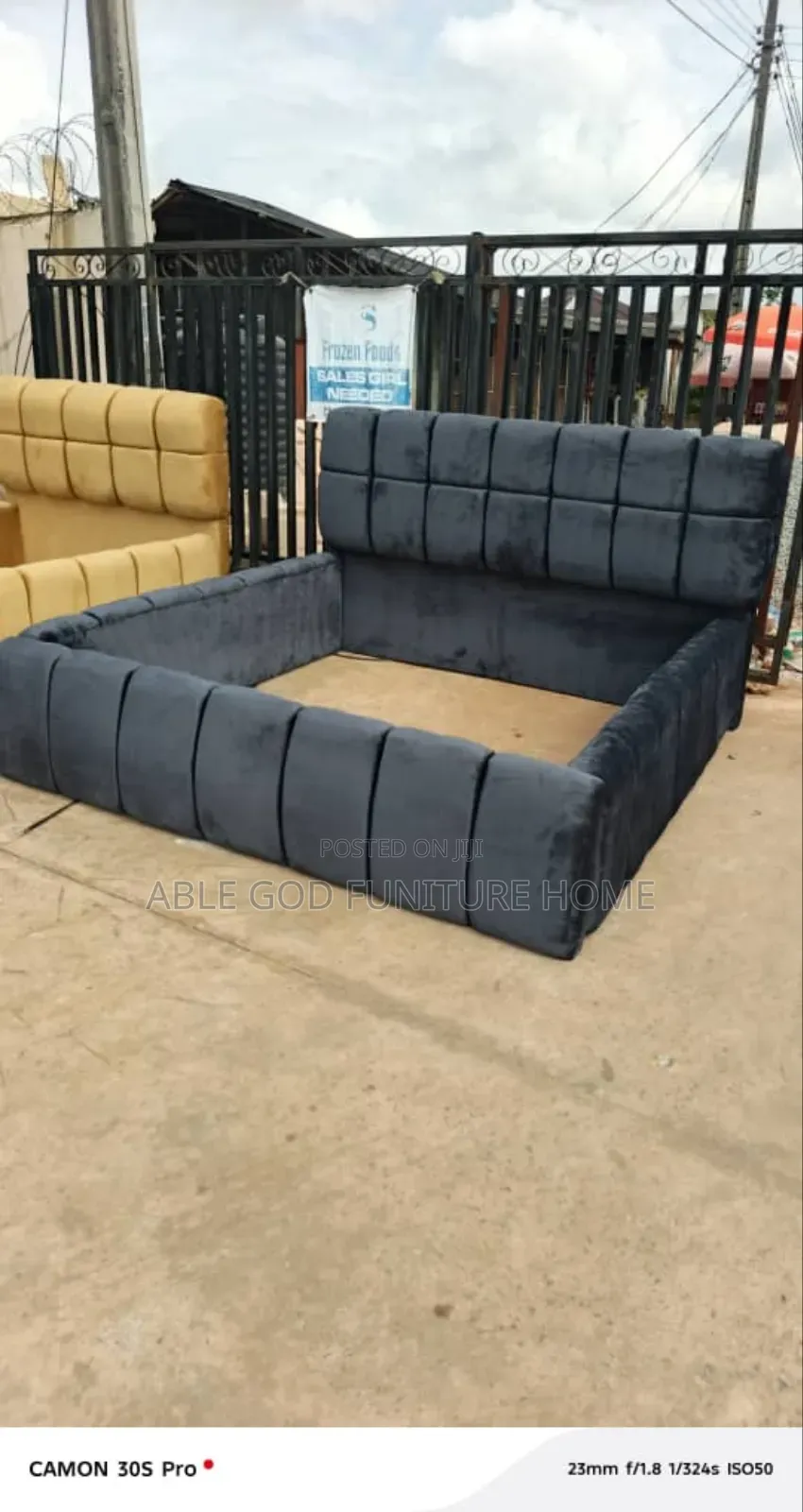 Kings Bed With Bed Side