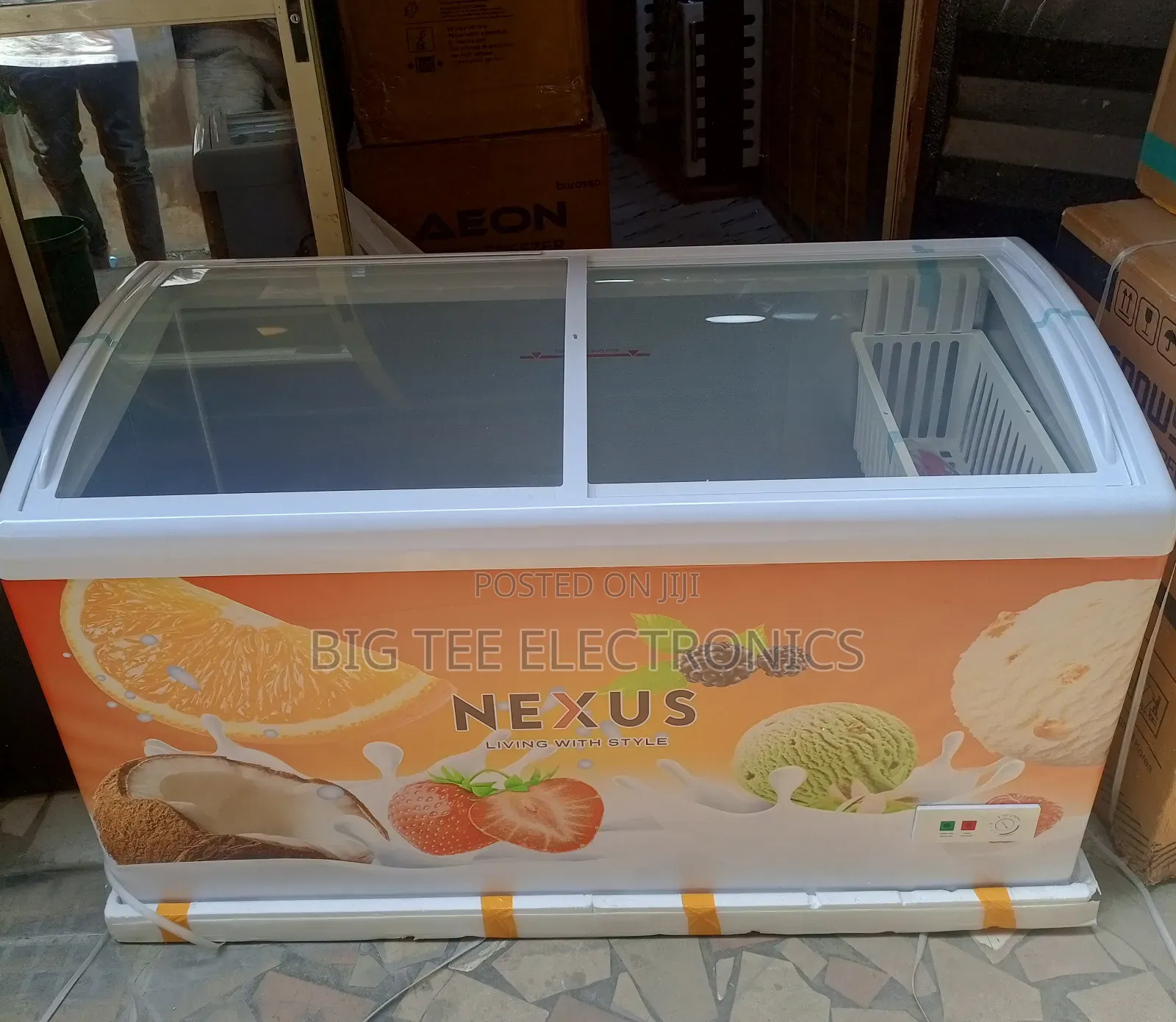 Nexus Display Freezer 455l