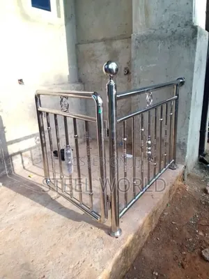 Entrance Door Rail