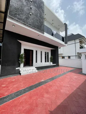 5bdrm Duplex in Ikota for sale