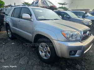 Toyota 4-Runner Limited 2008 Silver