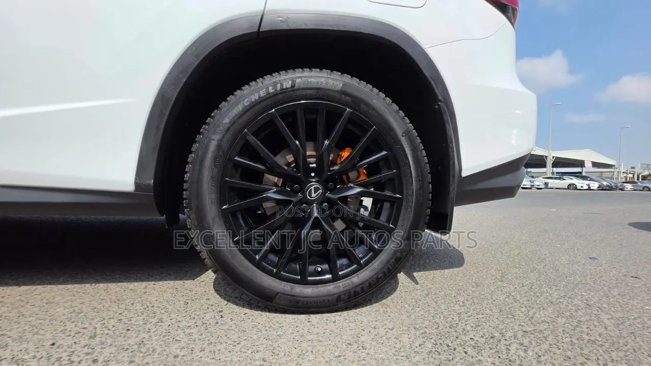 Lexus RX 350 2022 White