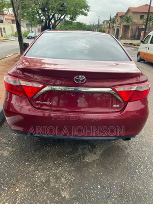 Toyota Camry SE 4dr Sedan (2.5L 4cyl 6A) 2016 Red