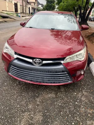 Toyota Camry SE 4dr Sedan (2.5L 4cyl 6A) 2016 Red