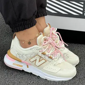 Best Quality New Balance Ladies Sneakers
