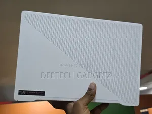 Laptop Asus ROG Zephyrus G14 16GB AMD Ryzen 9 SSD 1T