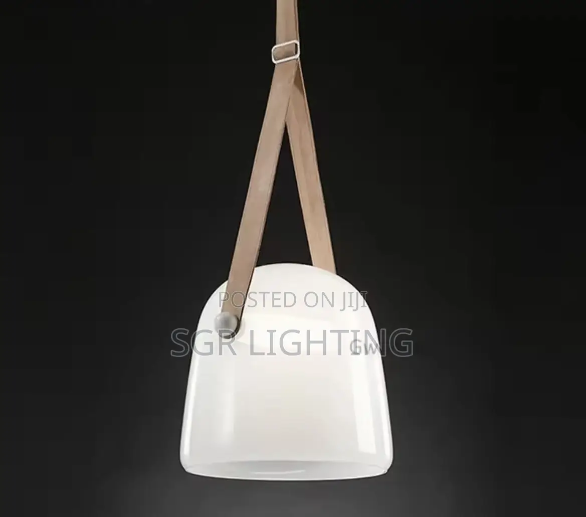 Modern Mona Glass Pendant