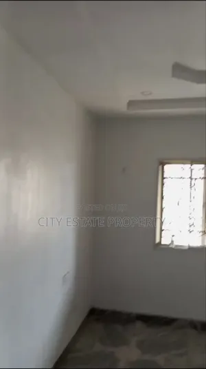 2bdrm Block of Flats in Corner Stone, Port-Harcourt for rent