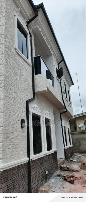 Gravitex Paint
