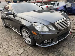Mercedes-Benz E350 2010 Gray