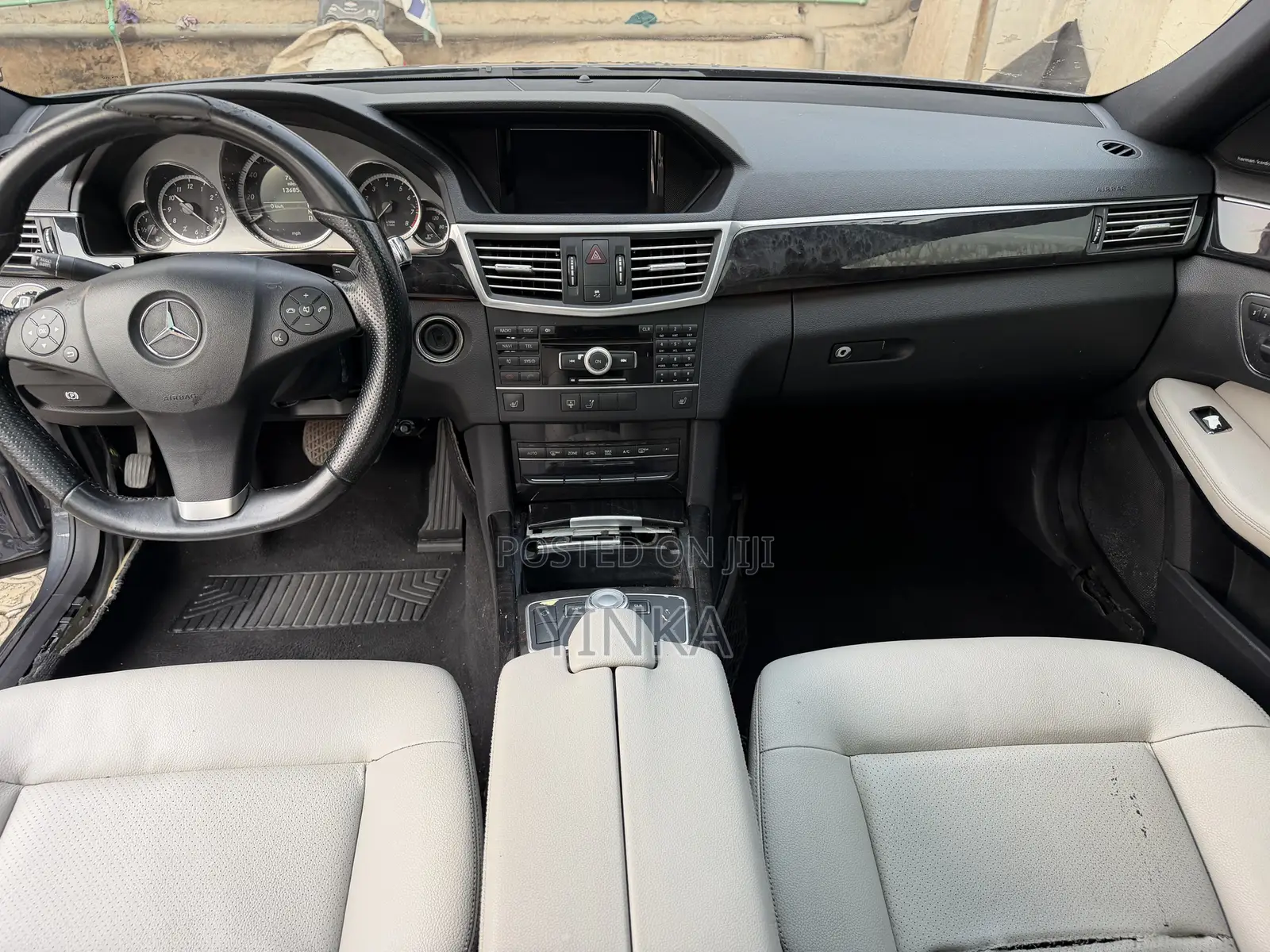 Mercedes-Benz E350 2010 Gray