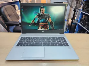 Laptop HP ProBook 450 G6 8GB AMD Ryzen 5 SSD 256GB