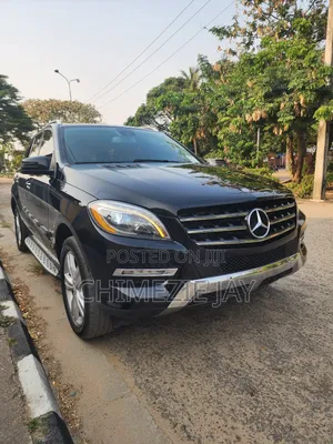Mercedes-Benz M Class ML350 4dr SUV (3.5L 6cyl 7A) 2015 Black
