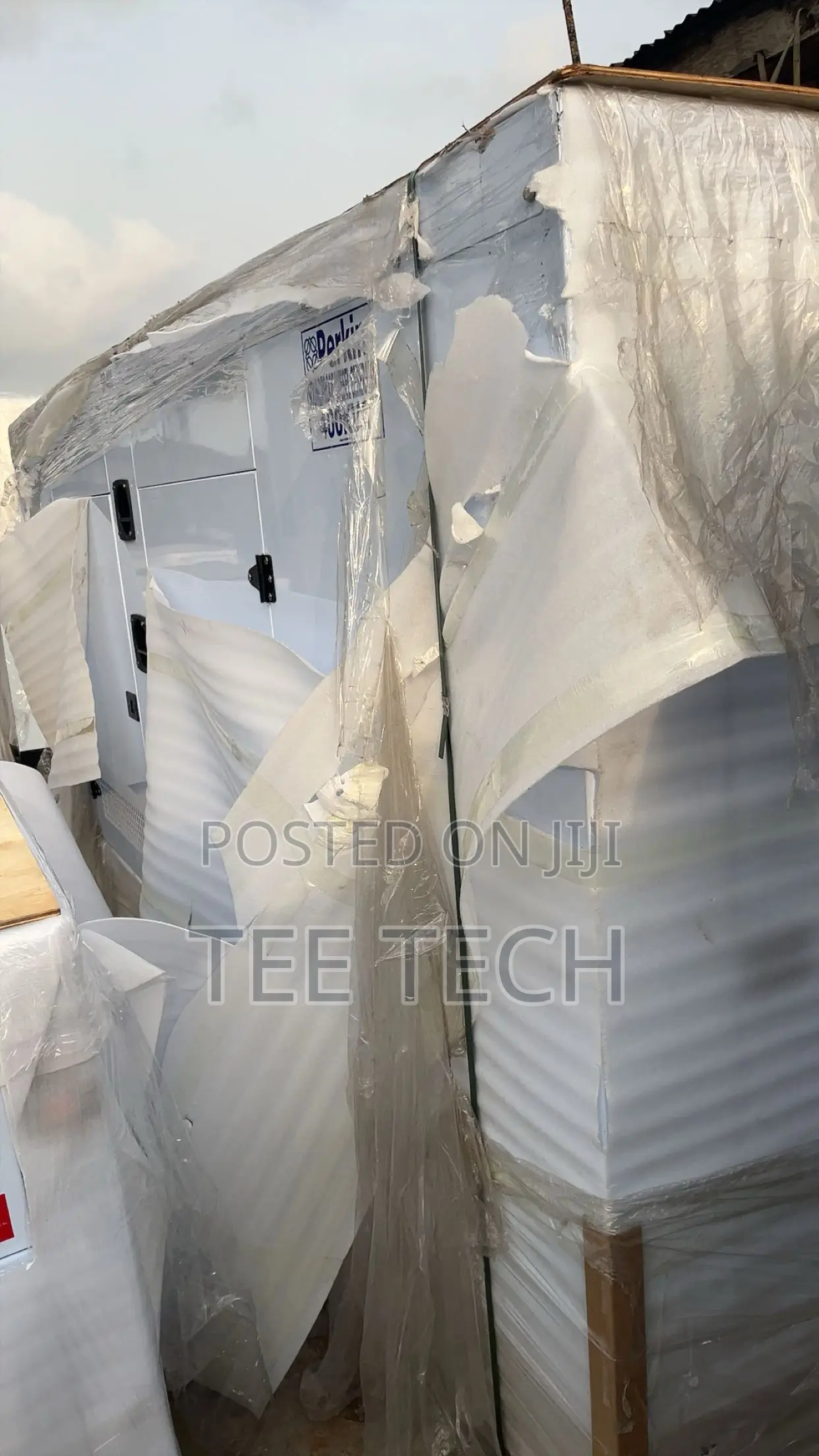 350 Kva Soundproof Diesel Perkins Generator