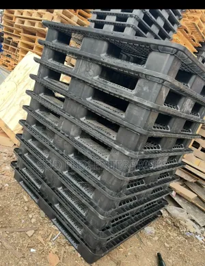 1300*1100*151mm Durable Brand New Plastic Pallet