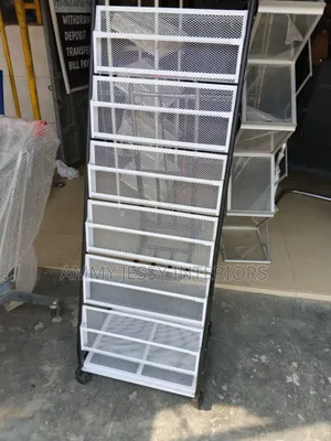 High Quality Modern Magazine Rack