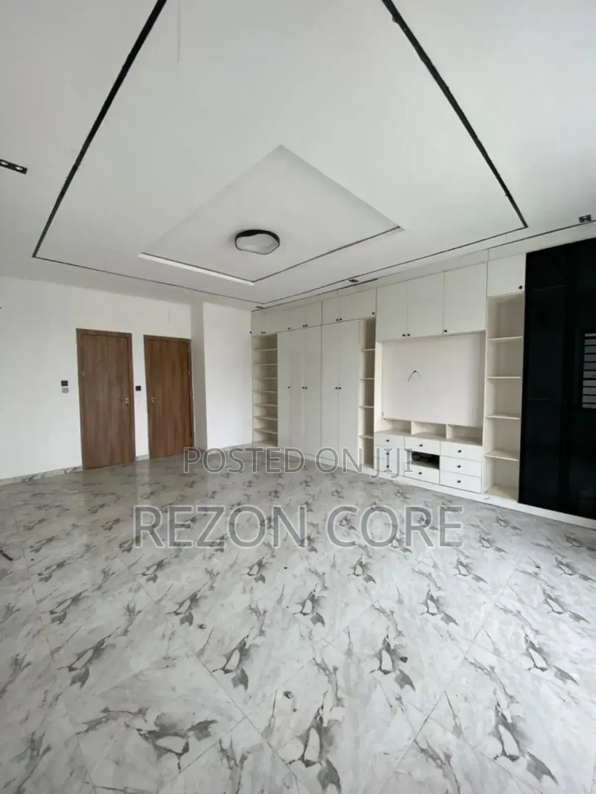 4bdrm Duplex in Lekki Phase 2 for sale