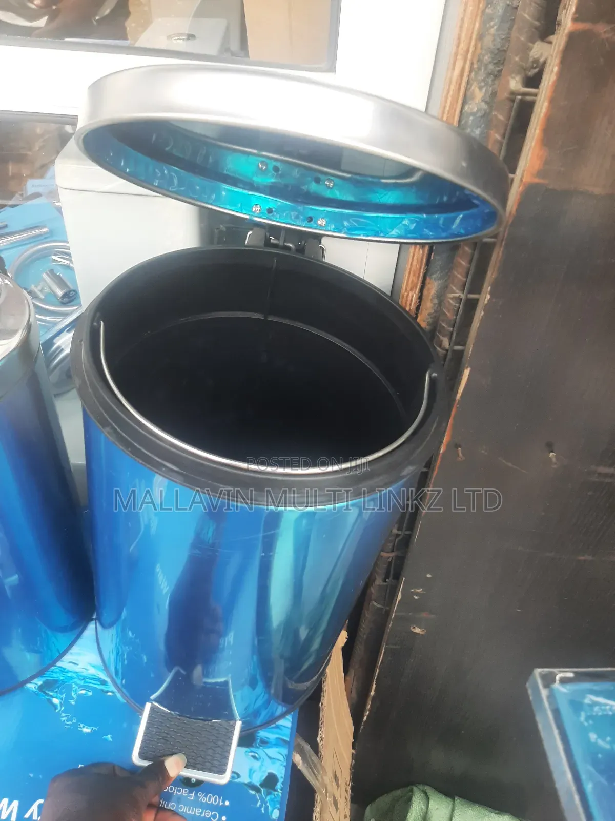 Pedal Waste Bin