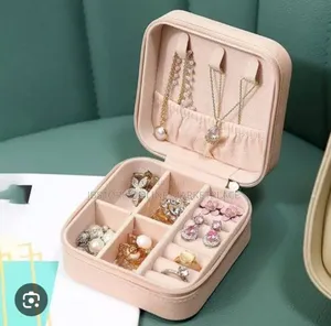 Simple Mini Portable Leather Jewelry Box