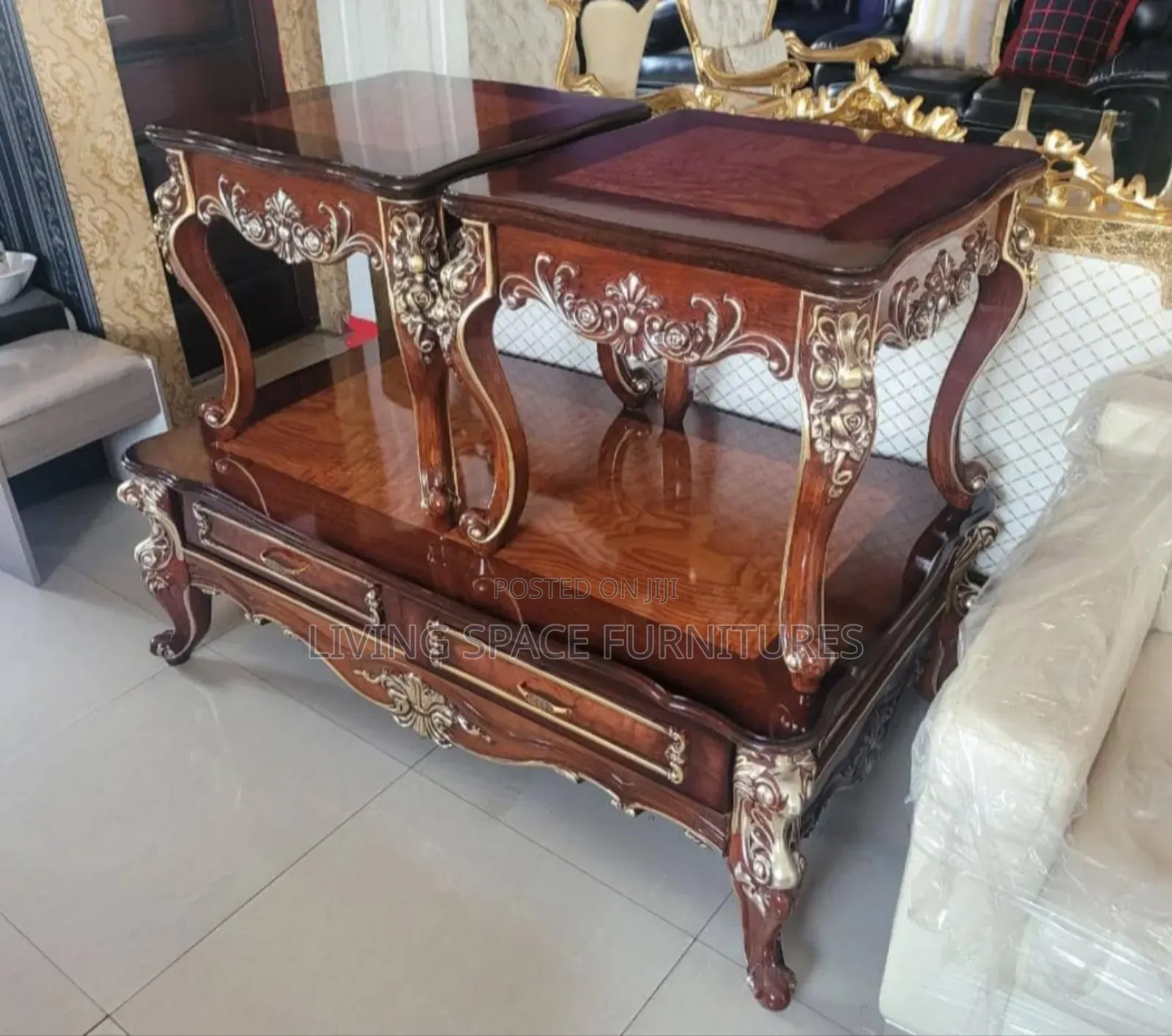 Royal Wood Center Table Full Set