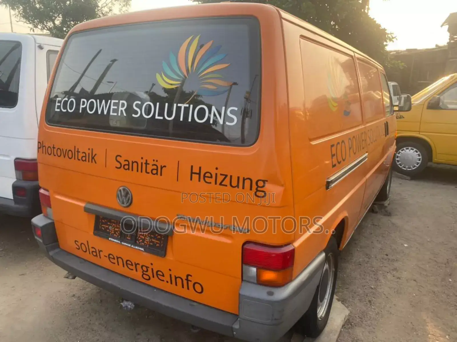 Volkswagen Transporter 2002 Orange