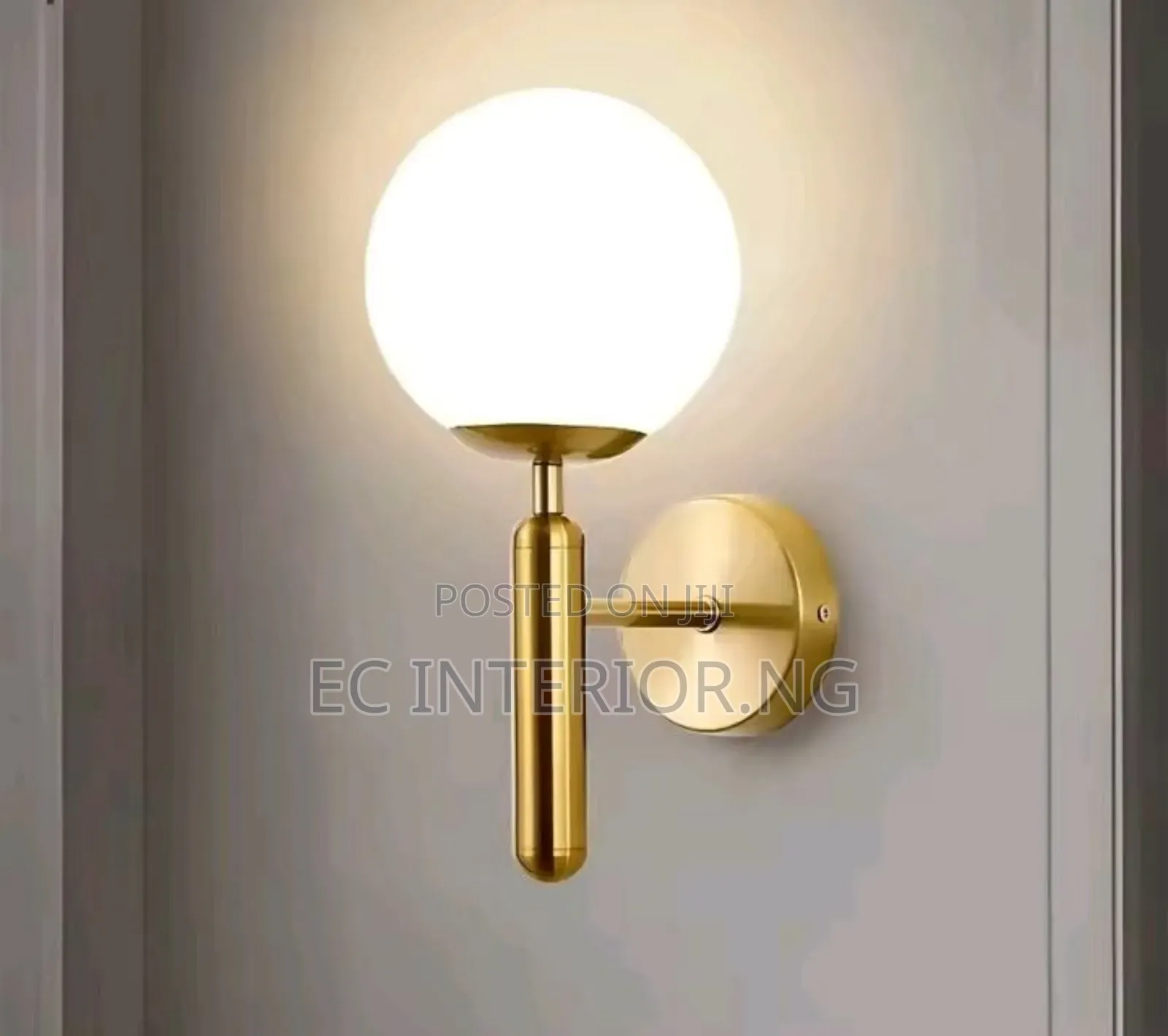 Simple Modern Wall Lamp
