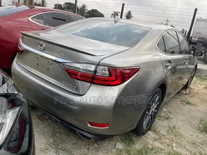 Lexus ES 350 FWD 2017 Gold