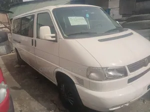 Volkswagen Transporter 2005 White