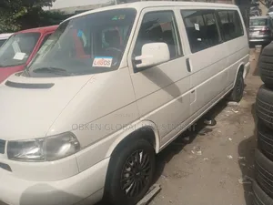 Volkswagen Transporter 2005 White