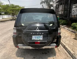 New Mitsubishi Pajero 2017 Black