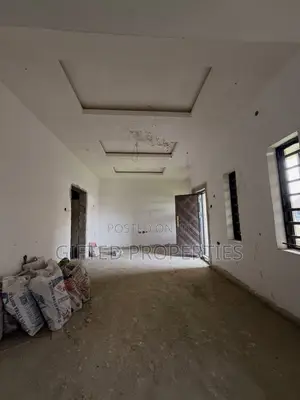 5bdrm Duplex in Majesty Estates Off, Obio-Akpor for sale