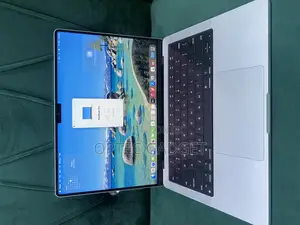 Laptop Apple MacBook Pro 2021 M1 32GB Apple M1 Pro SSD 512GB