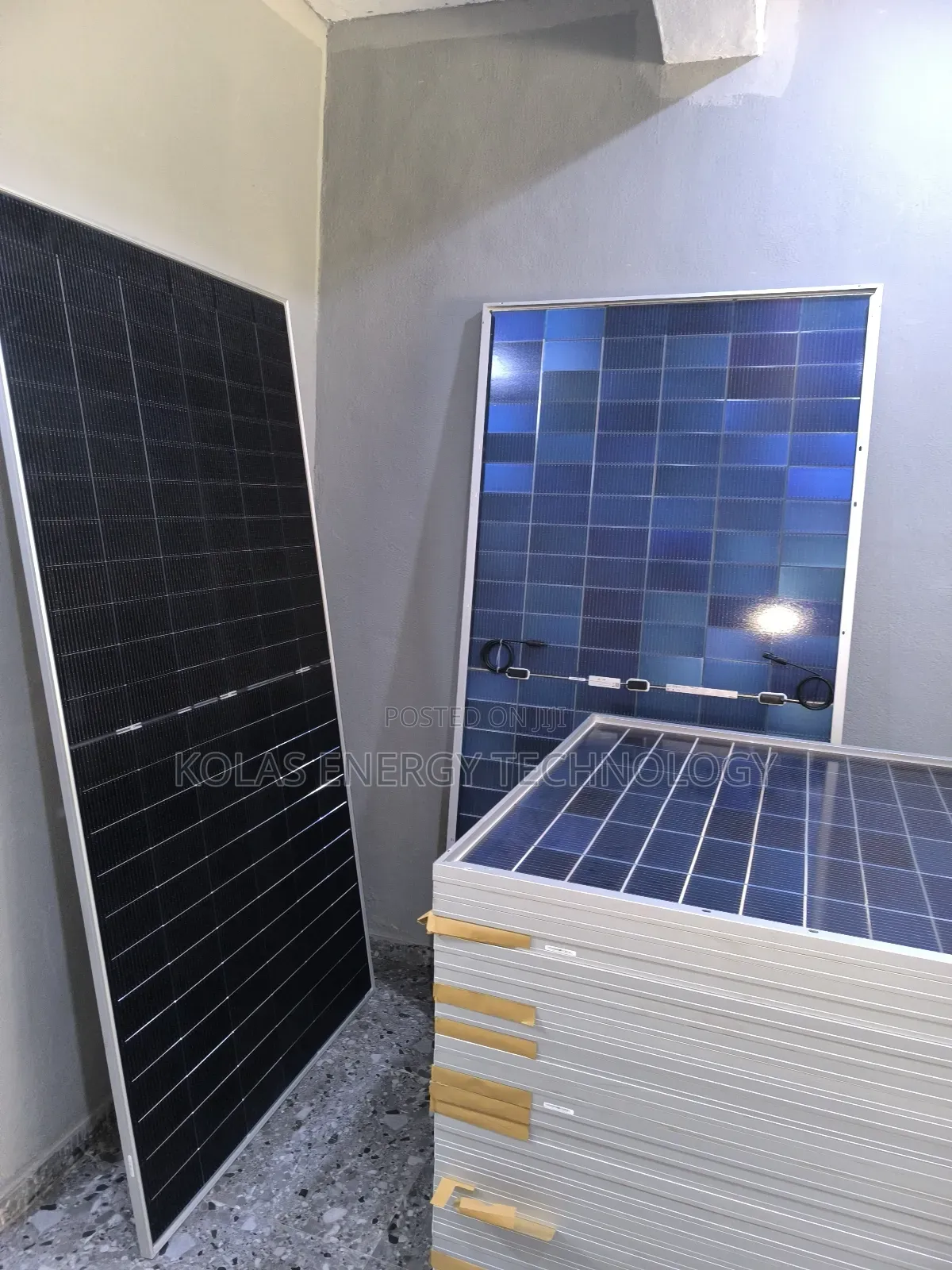 Jinko 590w Bifacial Solar Panel