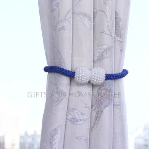 2pcs Curtain Holder