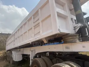 60 Tons Tipping Bucket