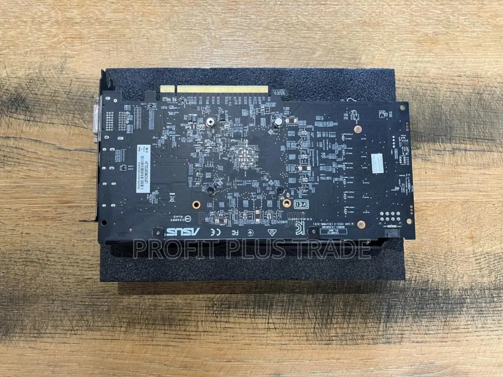 ASUS Rog Strix Radeon Rx 570 Oc Edition 8 Gb XFX Rs Edition 8 Gb.