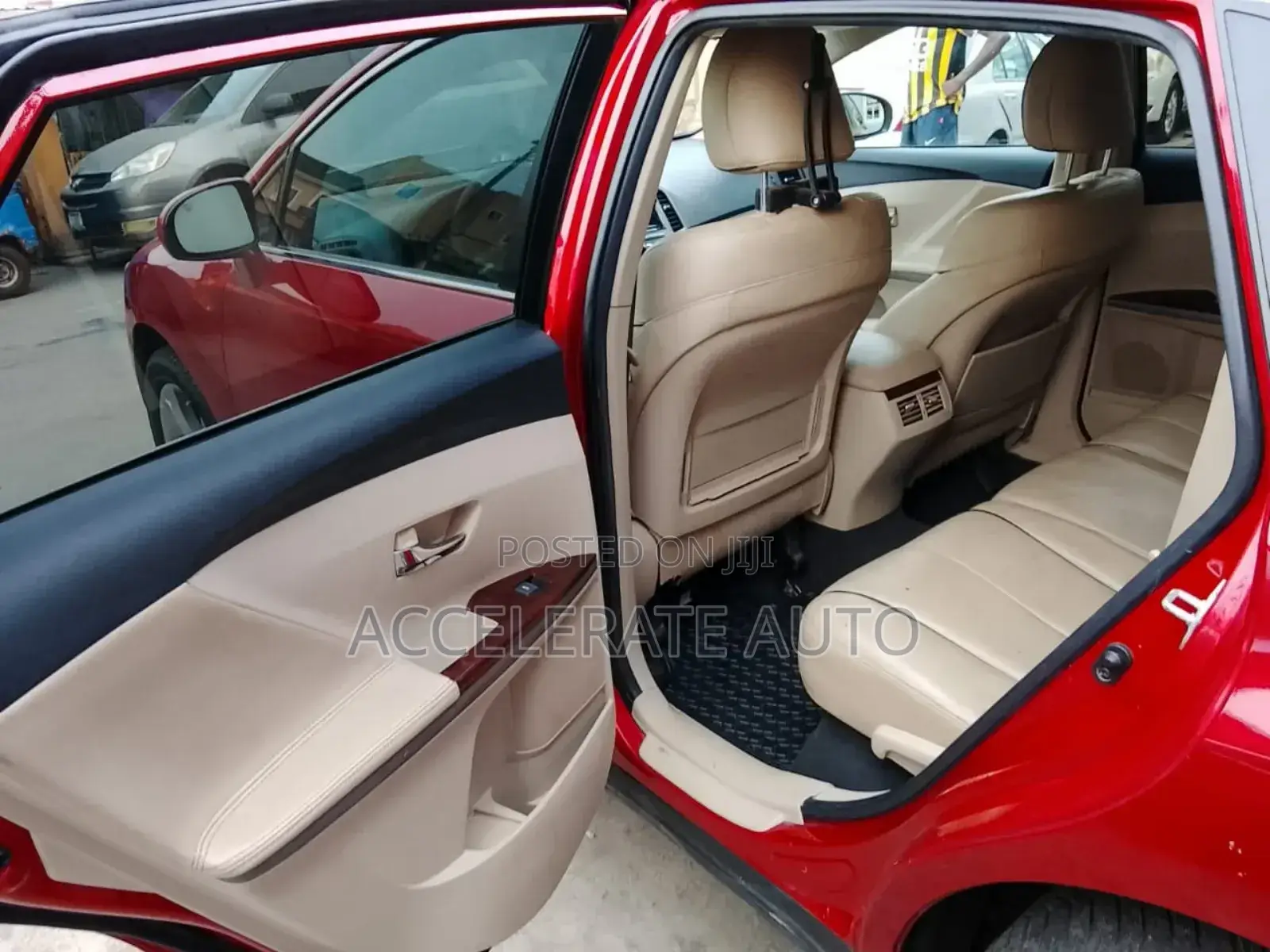 Toyota Venza V6 AWD 2012 Red