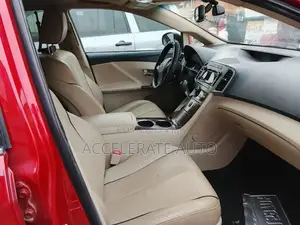 Toyota Venza V6 AWD 2012 Red