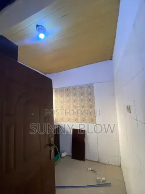 1bdrm Room & Parlour in Greenvile, Ado / Ajah for rent