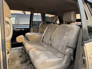 Toyota Sienna LE 2008 Gold
