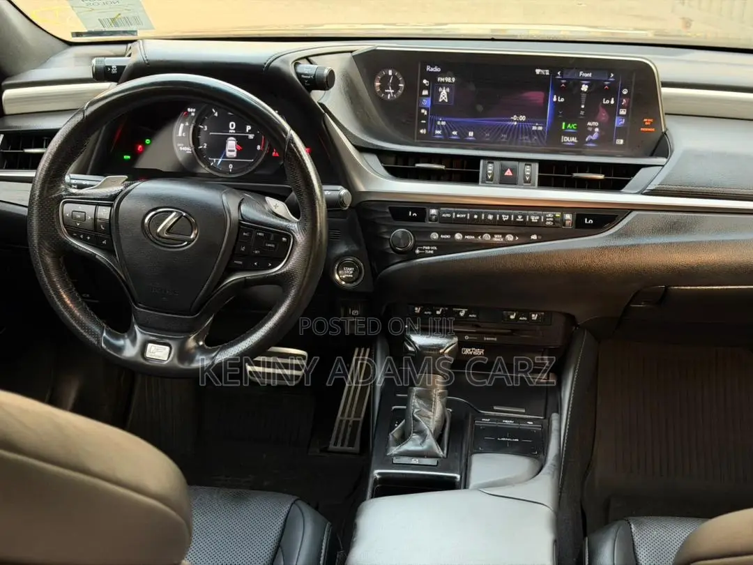 Lexus ES 2020 Black