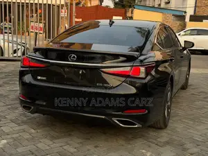 Lexus ES 2020 Black