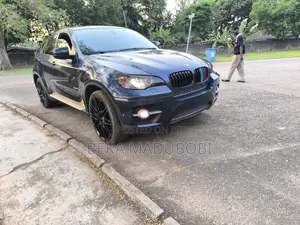 BMW X6 xDrive50i 4x4 Coupe (4.4L 8cyl 8A) 2012 Blue