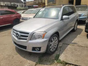 Mercedes-Benz GLK-Class 2010 Silver